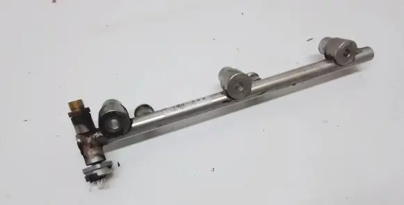 Volkswagen Atlas Fuel main line pipe 03H133317P