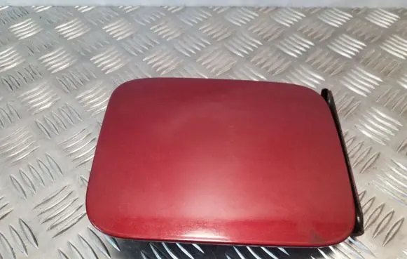 Nissan Juke I F15 Fuel tank cap