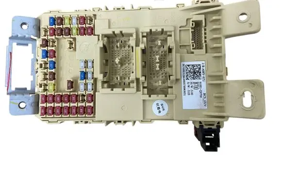 Hyundai Bayon Fuse box set 91951Q0700 B7UU