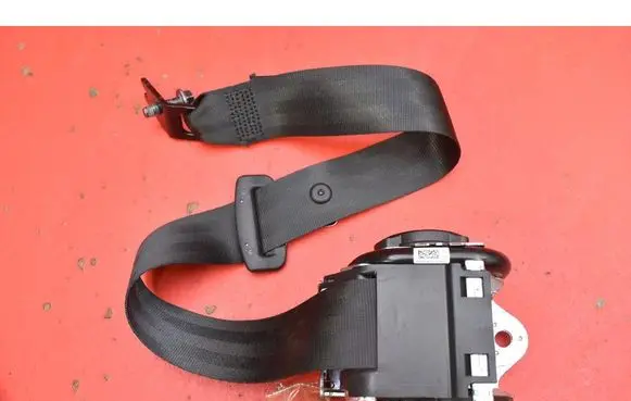 Volvo V60 Front seatbelt 31462756