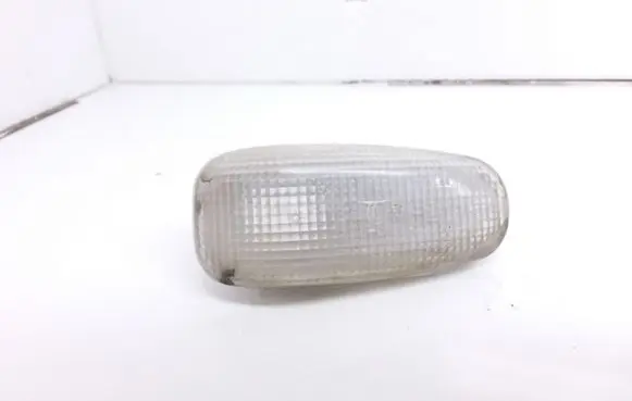 Mercedes-Benz E W210 Front fender indicator light