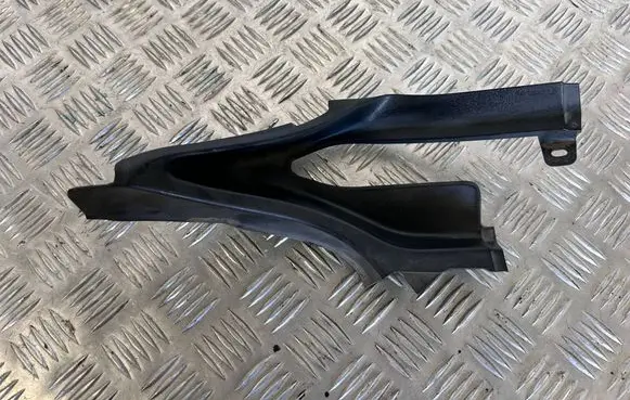 Tesla Model X Wiper trim 106460200B