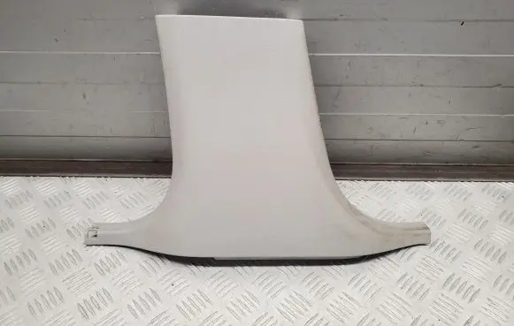 Mercedes-Benz CLS C218 X218 (B) pillar trim (bottom) A2186909725 A2186901125