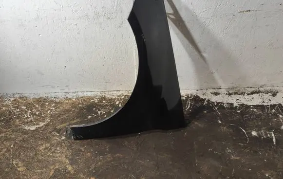 Mercedes-Benz B W245 Fender