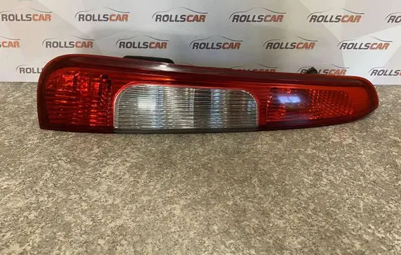 Ford Focus C-MAX Rear/tail lights 3M5113N411AA