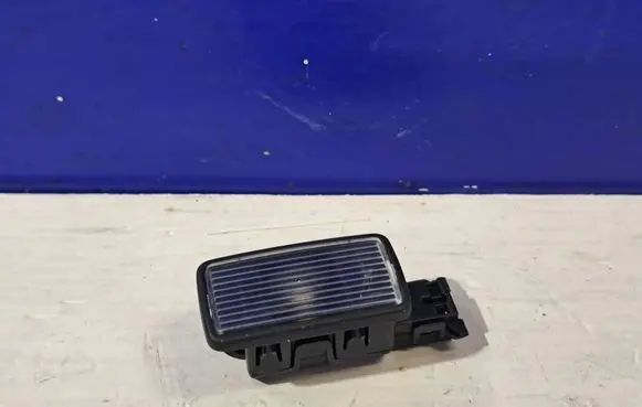 Polestar 2 Front seat light 32289271