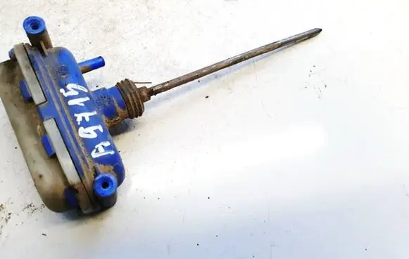 Volkswagen Golf III Central locking vacuum pump 