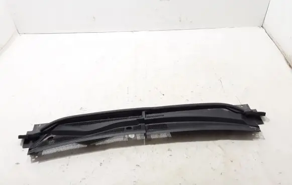 Ford Ranger Wiper trim JB3B2102223B