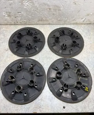 Mercedes-Benz Sprinter W901 W902 W903 W904 Original wheel cap A6394010825