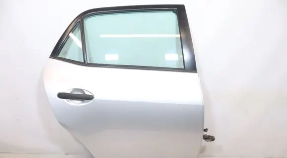Toyota Auris 150 Rear door 