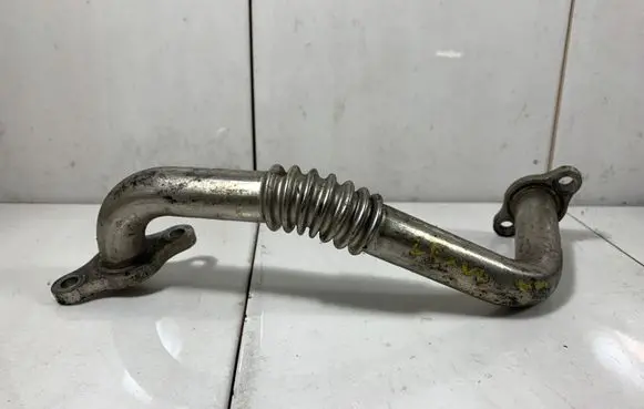 Lexus IS 200-300 EGR valve line/pipe/hose