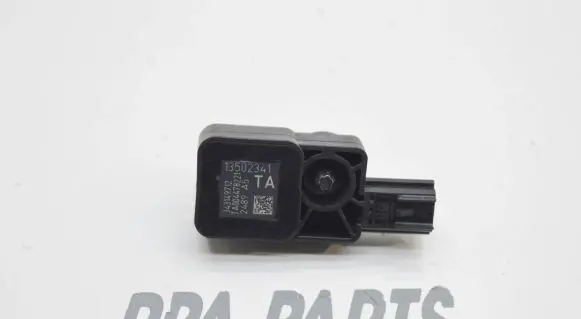 Opel Insignia A Airbag deployment crash/impact sensor 13502341 11663847