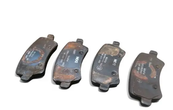 Volvo S80 Brake pads (rear) 90R02A01361 DON4000GG