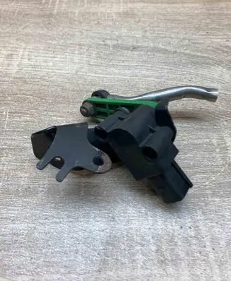 Audi A4 S4 B8 8K Rear suspension height sensor lever 8K0907503 8K0941285N