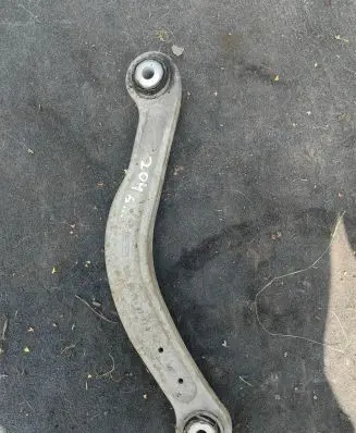 Mercedes-Benz C W204 Rear control arm 20407