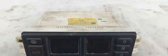 Audi A6 S6 C4 4A Climate control unit 8D0820043H