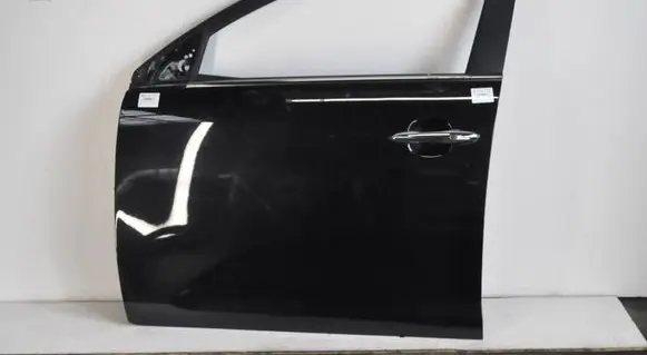 KIA Sportage Front door 