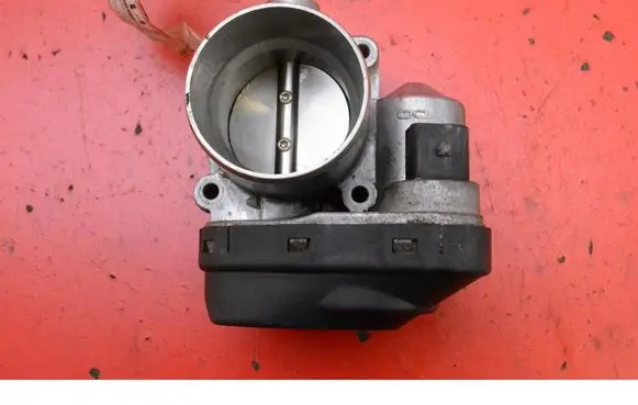 Skoda Fabia Mk1 (6Y) Throttle body valve 036133062A