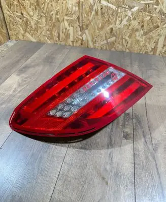 Mercedes-Benz C W204 Rear/tail lights A2048205464 2048205464 601003