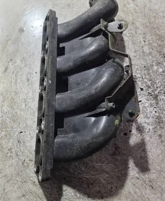 Seat Toledo II (1M) Intake manifold 06A133206C