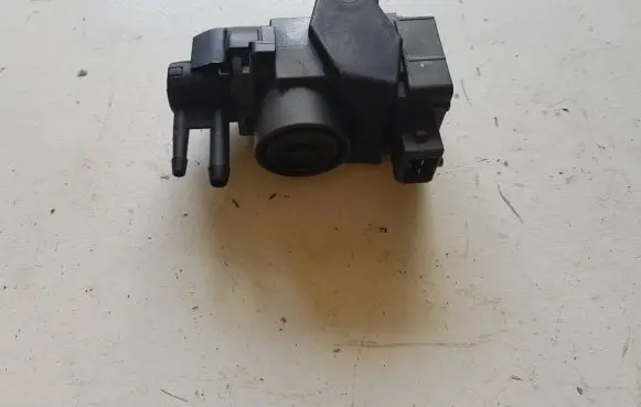 Opel Movano B LP gas electromagnetic valve solenoid EV526135