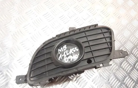 Mercedes-Benz A W169 Front fog light A1698850522