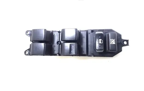 Toyota RAV 4 (XA30) Electric window control switch 8482052270