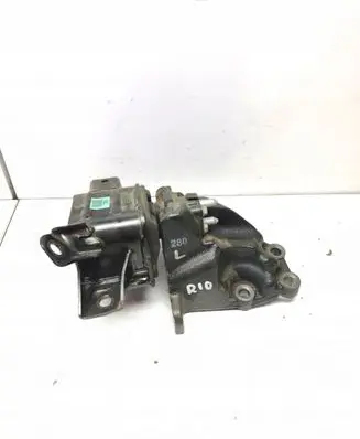 KIA Rio Gearbox mounting bracket 