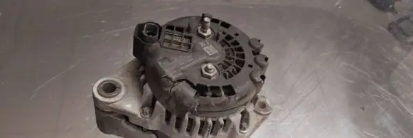 Opel Insignia A Generator/alternator 13502583