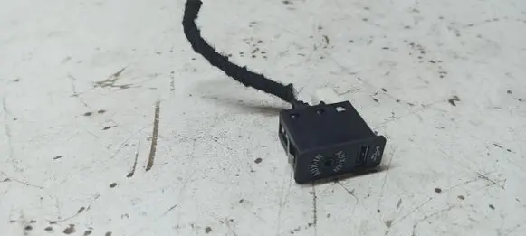 Mini One - Cooper Coupe R56 USB socket connector 9266607
