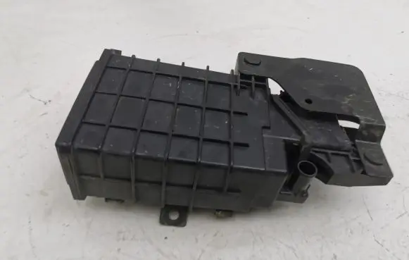 Honda HR-V Fuel filter housing 20G11510