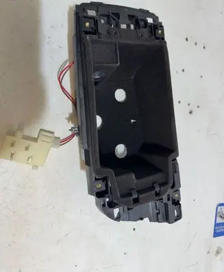 BMW 5 G30 G31 G38 Glove box central console 9330664 105879258C 58450713