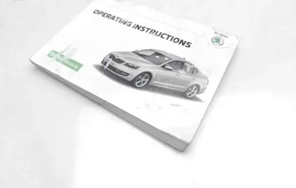 Skoda Octavia Mk3 (5E) Owners service history hand book 