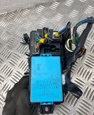 Mitsubishi Pajero Sport I Fuse box set 2323006260