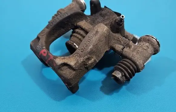 Mercedes-Benz Vito Viano W447 Rear brake caliper A4474230698 IMPRK1528641