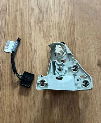 BMW 3 E92 E93 Tail light bulb cover holder 7178384 63217178384