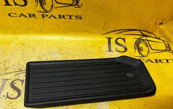 Porsche Cayenne (9Y0 9Y3) Foot rest pad/dead pedal 9Y1864777