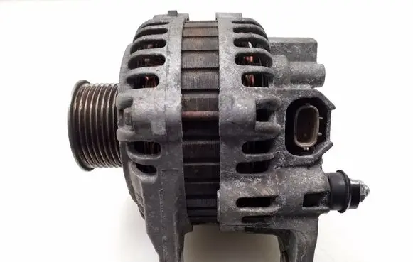 Mazda 6 Generator/alternator A3TB6781