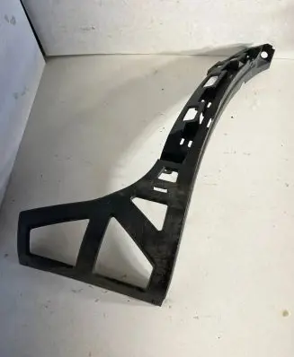 Mercedes-Benz GLS X167 Rear bumper mounting bracket A1678857406
