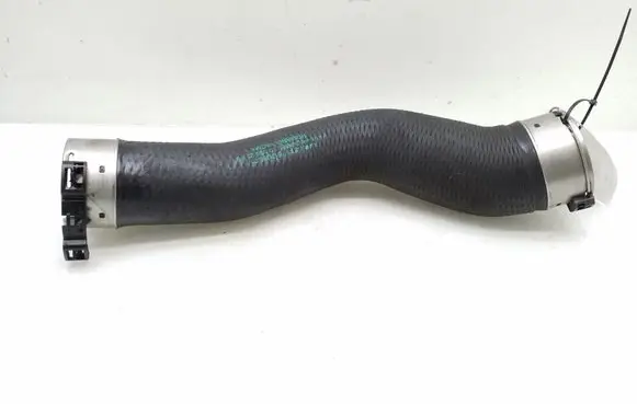 BMW 5 F10 F11 Intercooler hose/pipe 7612095 761209501