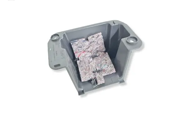 Peugeot 2008 II Quarter panel pressure vent 9838087280