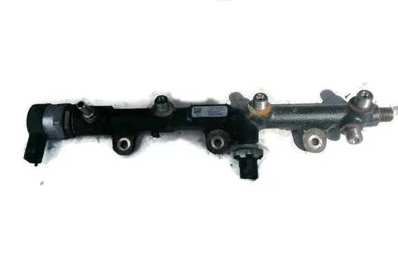 Renault Trafic III (X82) Fuel main line pipe 175219059R 232510393 HM1GT5257R