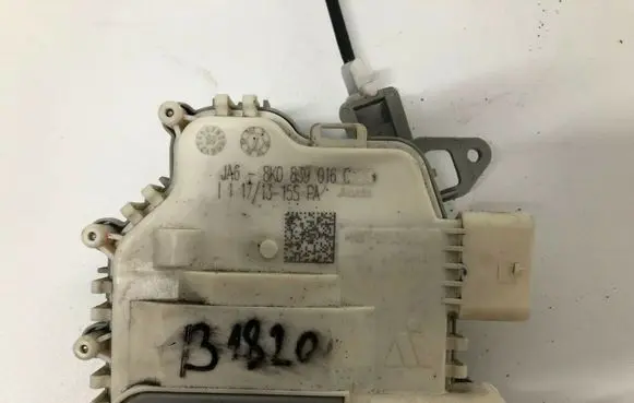 Audi A5 Sportback 8TA Rear door lock 8K0839016C