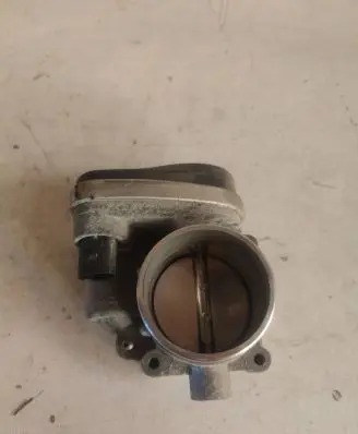 BMW 5 E60 E61 Throttle valve 7502446 408238425004 4082387425004