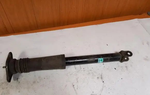 KIA Optima Rear shock absorber/damper 553112T240