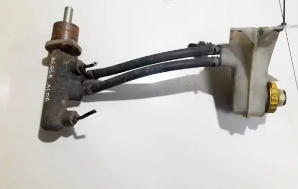 Alfa Romeo 156 Master brake cylinder 995760216