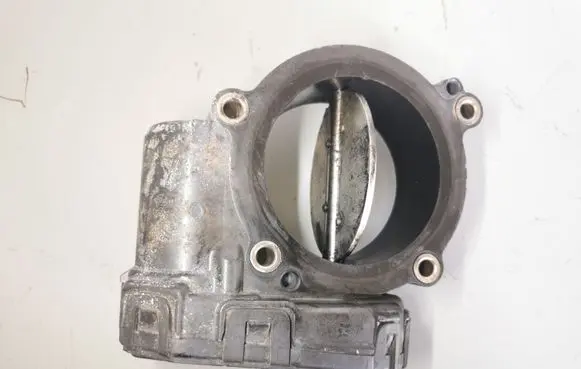 Mercedes-Benz Vito Viano W639 Throttle valve A6510900470 0280750573