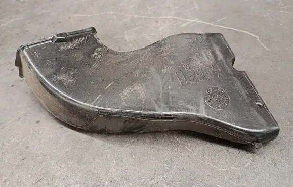 Audi A4 S4 B6 8E 8H Radiator trim 8e1819504a
