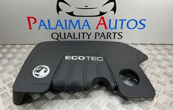 Opel Zafira C Engine cover (trim) 55587230