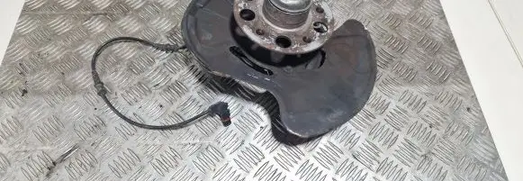 Mercedes-Benz SLK R171 Front wheel hub